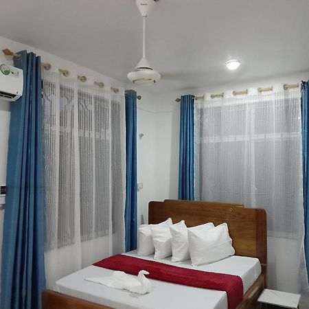 Valley Breeze Hotel Дар-эс-Саламе Экстерьер фото